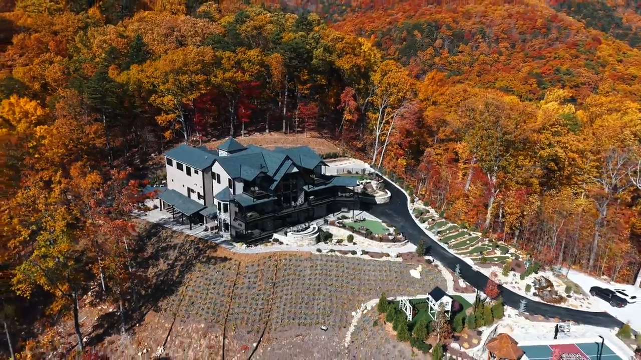 Why the First Weekend of November Is One of the Smokies' Best Kept Secret