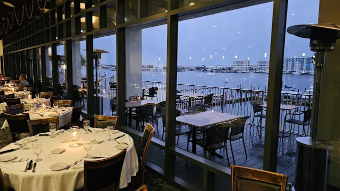 Things To Do Marina Café – Destin, FL