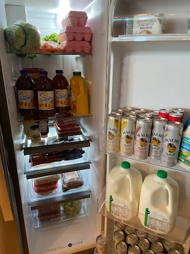 Things To Do Destin Grocery Girls – Destin & Fort Walton Beach, FL