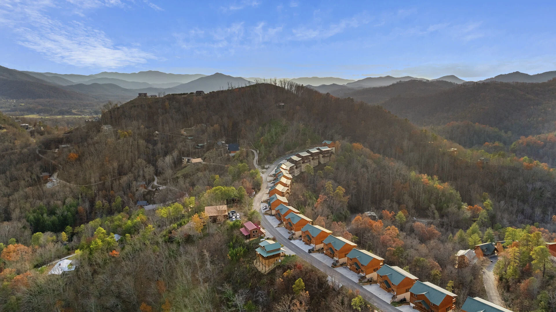 A Heavenly View — luxury cabin Smoky Mountain Ridge Resort near Pigeon Forge