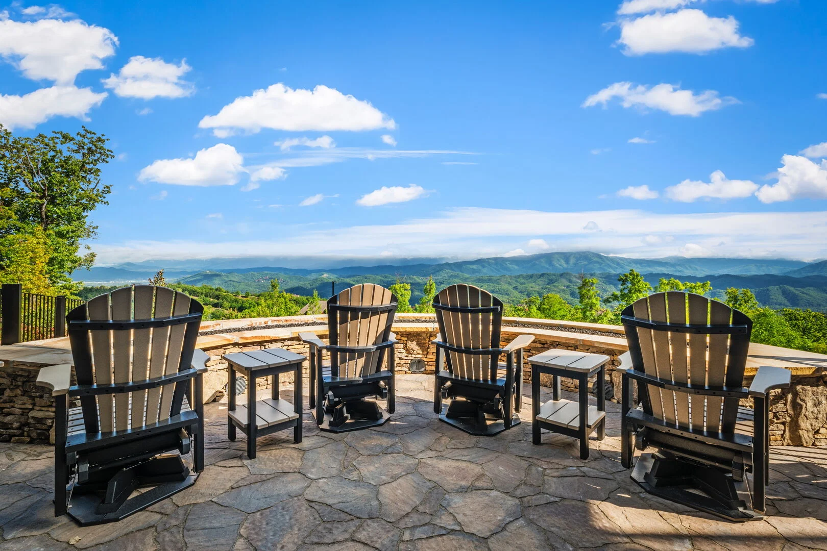 Endless panoramic Smoky Mountain views from The Grande Majestic